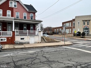 449 N York St in Pottstown, PA - Building Photo - Building Photo