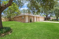 16854 Blend Stone in Houston, TX - Foto de edificio - Building Photo