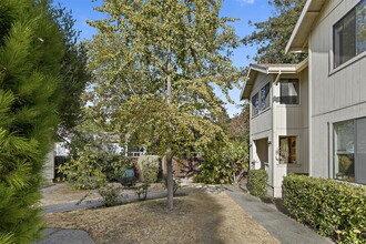 1881 Shuey Ave in Walnut Creek, CA - Building Photo - Building Photo