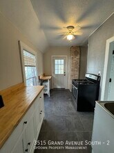 3515 Grand Ave S in Minneapolis, MN - Building Photo - Building Photo