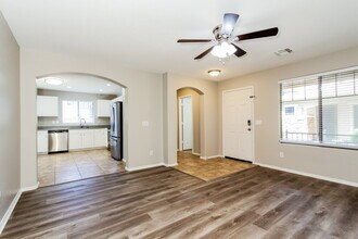 2466 E Vermont Dr in Gilbert, AZ - Building Photo - Building Photo