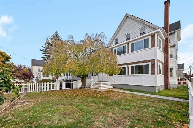 129 Lynnway, Unit 1 in Revere, MA - Building Photo - Building Photo