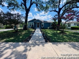 426 W Wildwood Dr in San Antonio, TX - Building Photo - Building Photo