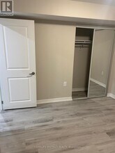 807 Apple Terrace in Milton, ON - Building Photo - Building Photo