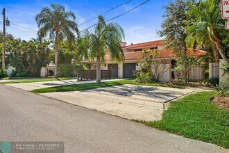4850 NE 25th Ave in Fort Lauderdale, FL - Building Photo - Building Photo