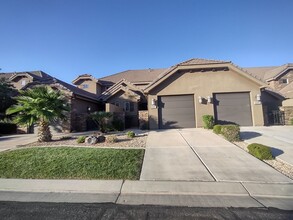 4205 Torrey Pines Dr in Washington, UT - Building Photo - Building Photo