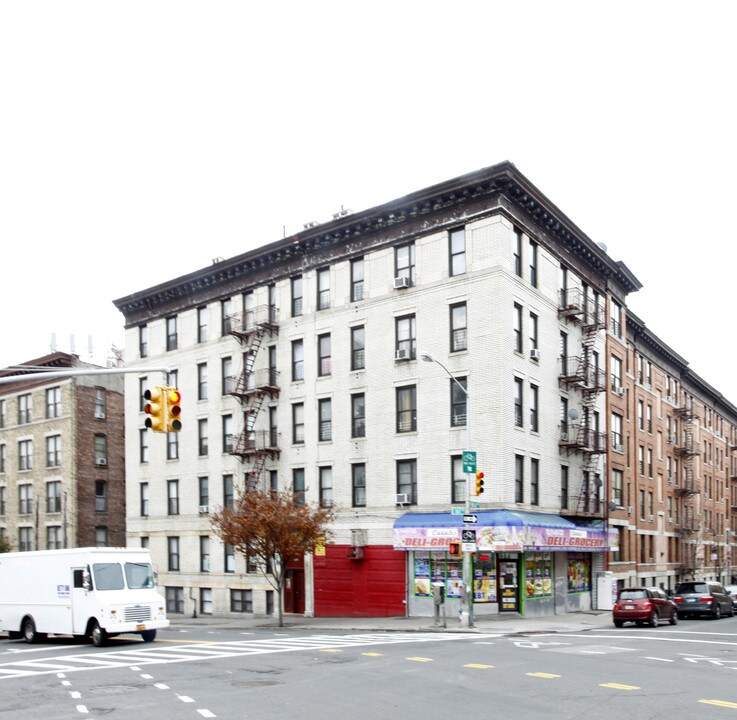 1140 Findlay Ave in Bronx, NY - Building Photo