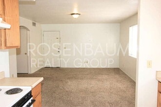 507 E 10th Ave in Apache Junction, AZ - Building Photo - Building Photo