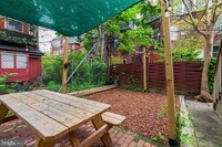 4813 Walton Ave photo'