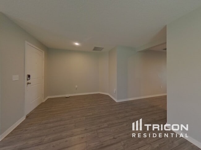 12100 Buttonbush Loop in Leesburg, FL - Building Photo - Building Photo