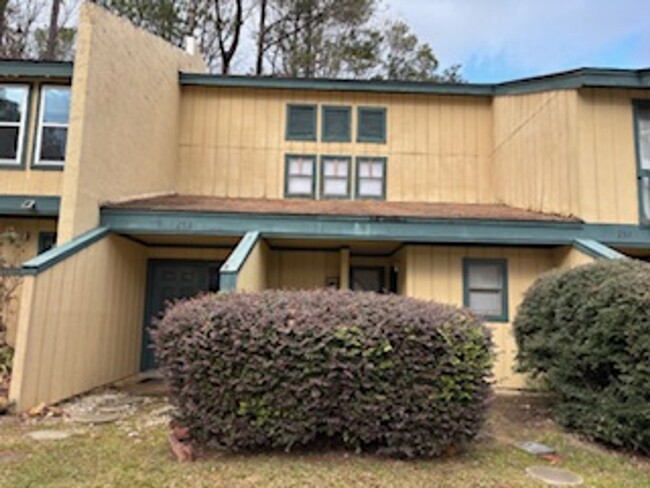 253 Timber Ct in Columbia, SC - Foto de edificio - Building Photo