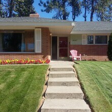 4047 S Madelia St in Spokane, WA - Foto de edificio - Building Photo