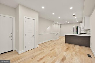 614 I St NE in Washington, DC - Building Photo - Building Photo