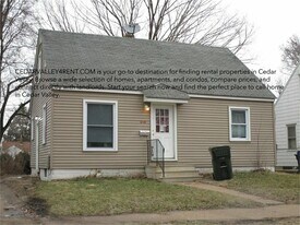 646 Kern St in Waterloo, IA - Building Photo