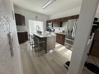 6900 NW 179th St, Unit San Marco Villas in Hialeah, FL - Building Photo - Building Photo