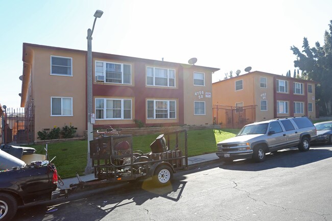 4156-4164 Somerset Dr in Los Angeles, CA - Building Photo - Building Photo