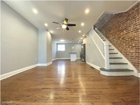 1447 S 32nd St in Philadelphia, PA - Building Photo