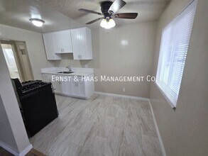 9119 Rose St-Unit -#04 in Bellflower, CA - Building Photo - Building Photo