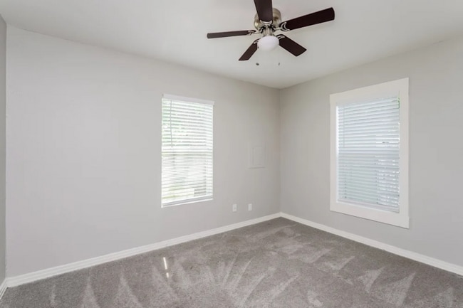property at 5111 Royal Dr