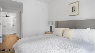 1320 4th St NE, Unit 607 in Washington, DC - Building Photo - Building Photo