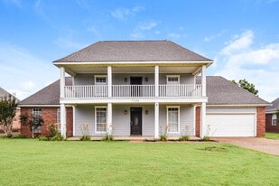 7124 Lauren Ln in Olive Branch, MS - Building Photo