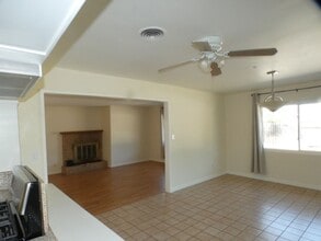 569 Dahlia Pl in Santa Maria, CA - Building Photo - Building Photo