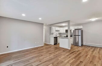 5617 Happy Hollow Rd in Milford, OH - Building Photo - Building Photo