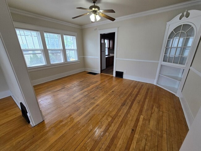 property at 1109 Dousman St