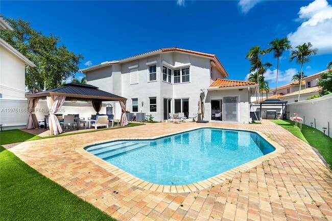 1547 Mariner Way in Hollywood, FL - Building Photo - Building Photo