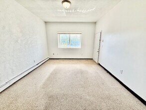 65 Woodlawn Ave in Chelsea, MA - Building Photo - Building Photo