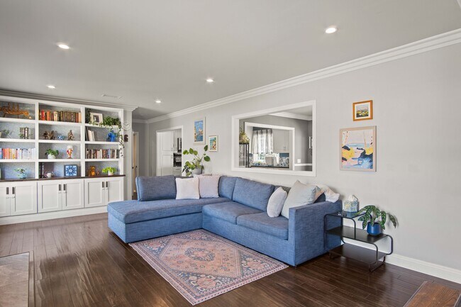 6835 Aldea Ave in Van Nuys, CA - Building Photo - Building Photo
