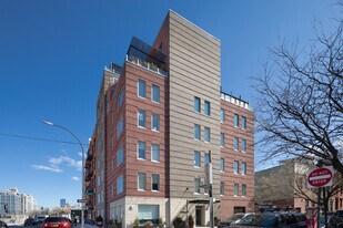 75 Columbia St in Brooklyn, NY - Building Photo