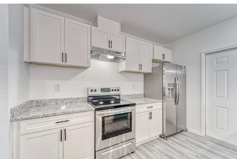 739 Pineville Ln in Lakeland, FL - Building Photo