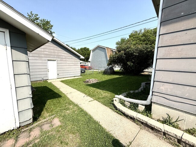 1530 11th St N in Fargo, ND - Building Photo - Building Photo