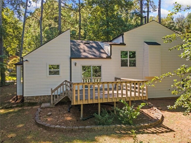 4060 Oak Ferry Dr NE in Kennesaw, GA - Building Photo - Building Photo
