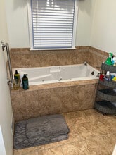 18 Schollcrest Ave in Deptford, NJ - Building Photo - Building Photo