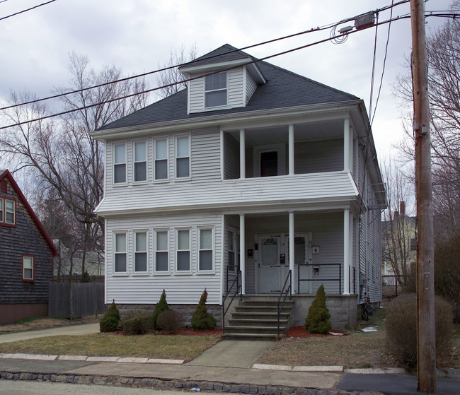 14 Kelly St in Taunton, MA - Building Photo - Building Photo