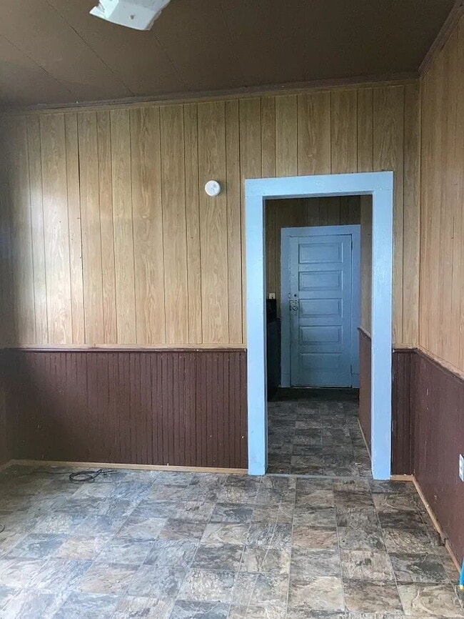 217 S Woodrow St in Clinton, SC - Building Photo - Building Photo