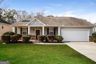 475 Brookford Ct in Atlanta, GA - Building Photo
