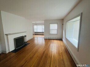 958 Middlesex Turnpike in Old Saybrook, CT - Building Photo - Building Photo