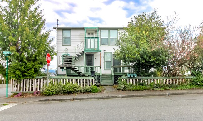 property at 14402 56th Ave S