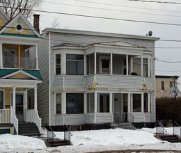 1232 State St in Schenectady, NY - Foto de edificio - Building Photo