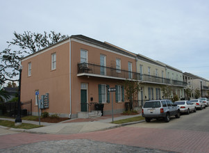 1839-1863 Laurel St in New Orleans, LA - Building Photo - Building Photo