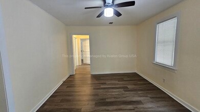 2395 Commonwealth Ave in Jacksonville, FL - Foto de edificio - Building Photo