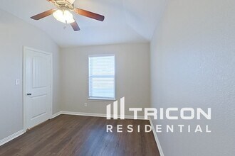 12432 Hunters Mill Trail in Burleson, TX - Building Photo - Building Photo