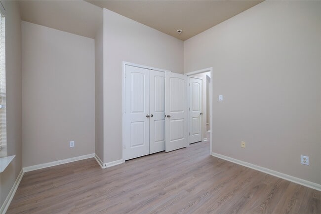 property at 171 Black Swan Pl