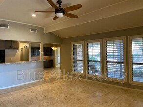 4854 Starcrest Ct in Fort Worth, TX - Building Photo - Building Photo