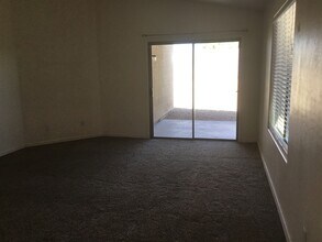 25056 W Illini St in Buckeye, AZ - Foto de edificio - Building Photo