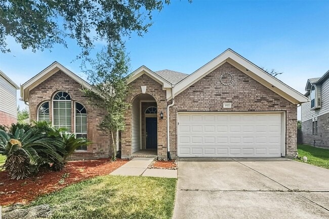 property at 3327 Jib Ct