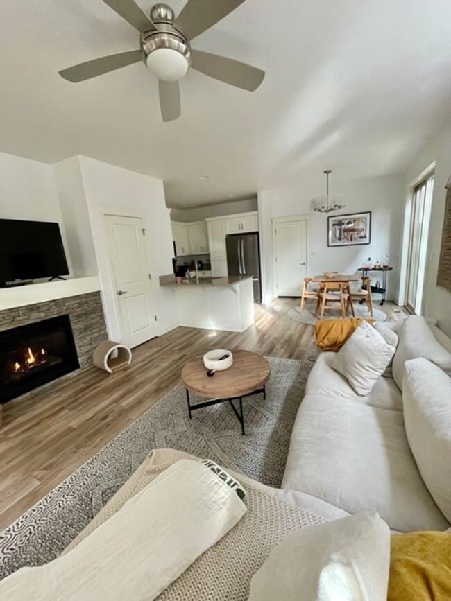 20820 SE Humber Ln in Bend, OR - Building Photo - Building Photo